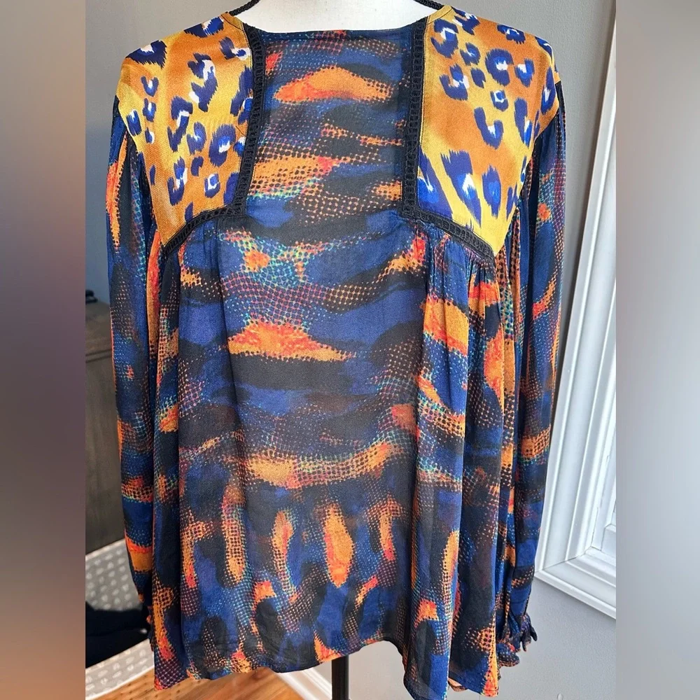Anthropologie Blank London Eclectic Leopard Peasant Blouse Blue Orange Medium - Picture 4 of 12